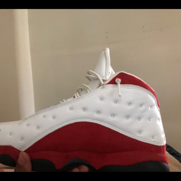 Jordan 13 cherrys - Picture 3 of 3